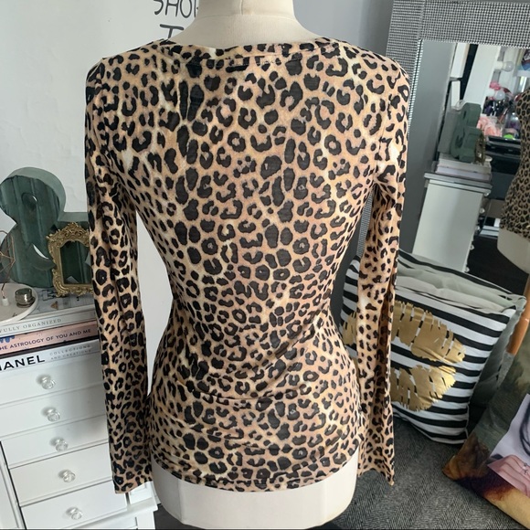 Express// leopard top size small - Picture 4 of 9